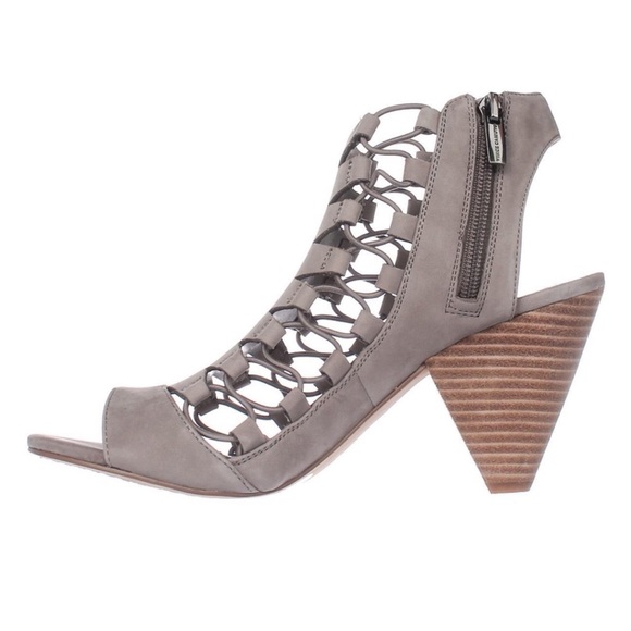Vince Camuto Eliaz Gladiator heels - Picture 2 of 12